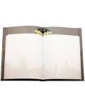 Тефтер SD Toys DC Comics: Batman - Bat Signal, светещ - 2t
