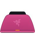 Зарядна станция Razer - за PlayStation 5, розова - 1t