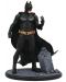 Статуетка Diamond Select DC Comics: Batman - Christian Bale (The Dark Knight), 23 cm - 1t