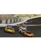 Gran Turismo Sport + PlayStation DualShock 4 Controller GT Sport Limited Edition Bundle - 9t