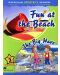 Macmillan Children's Readers: Fun at the Beach (ниво level 2) - 1t