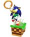 Статуетка Diamond Select Games: Sonic - Carrying a Gem, 23 cm - 1t
