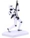 Статуетка Nemesis Now Movies: Star Wars - Rock On! Stormtrooper, 18 cm - 4t