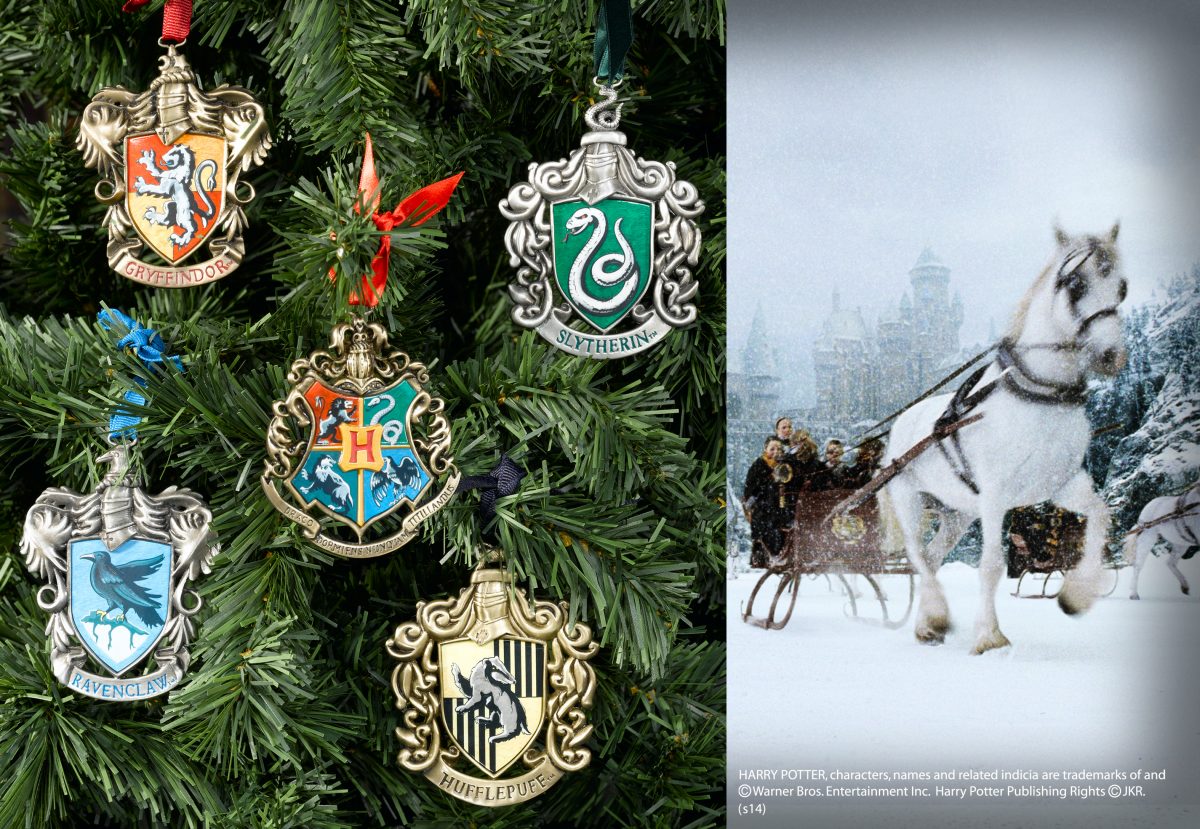 Комплект коледни играчки The Noble Collection Movies Harry Potter Hogwarts House Crests