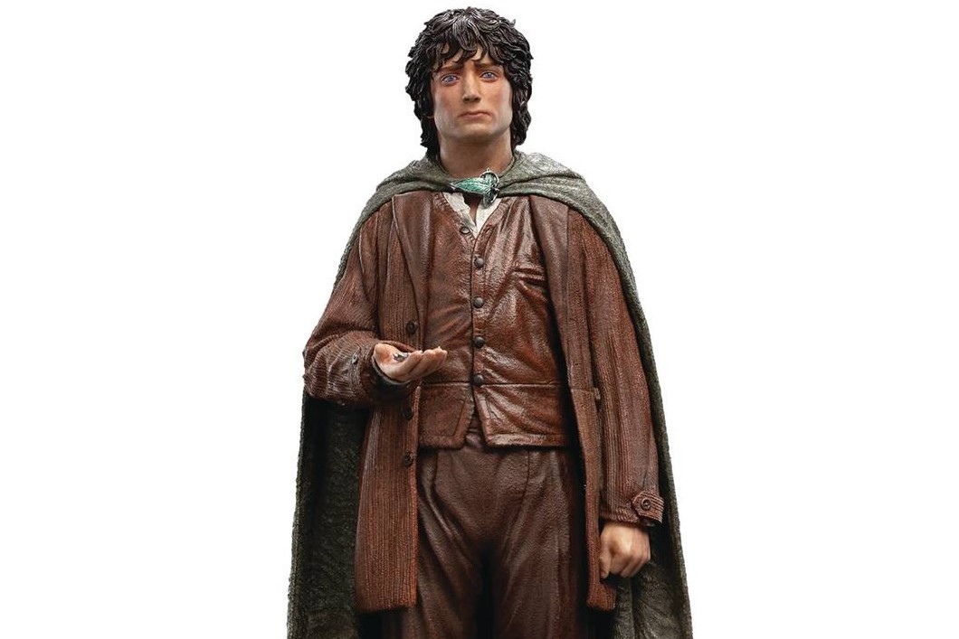 Статуетка Weta Movies: The Lord of the Rings - Frodo Baggins (Ringbearer) (Classic Series), 24 cm