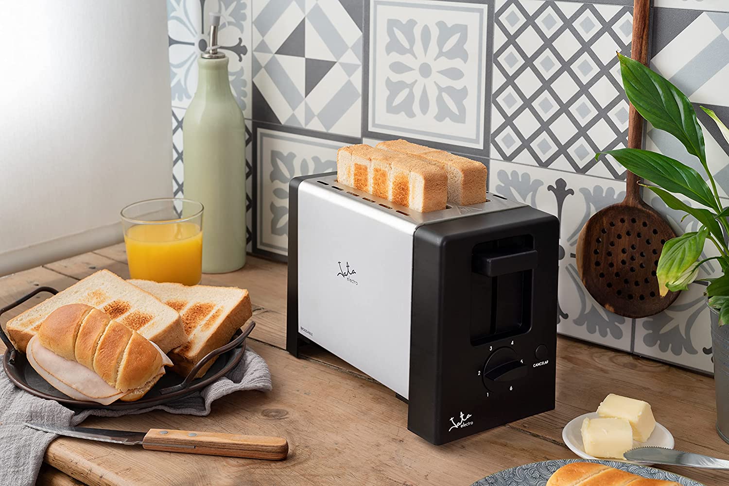 Toaster Jata TT607 800W gray black