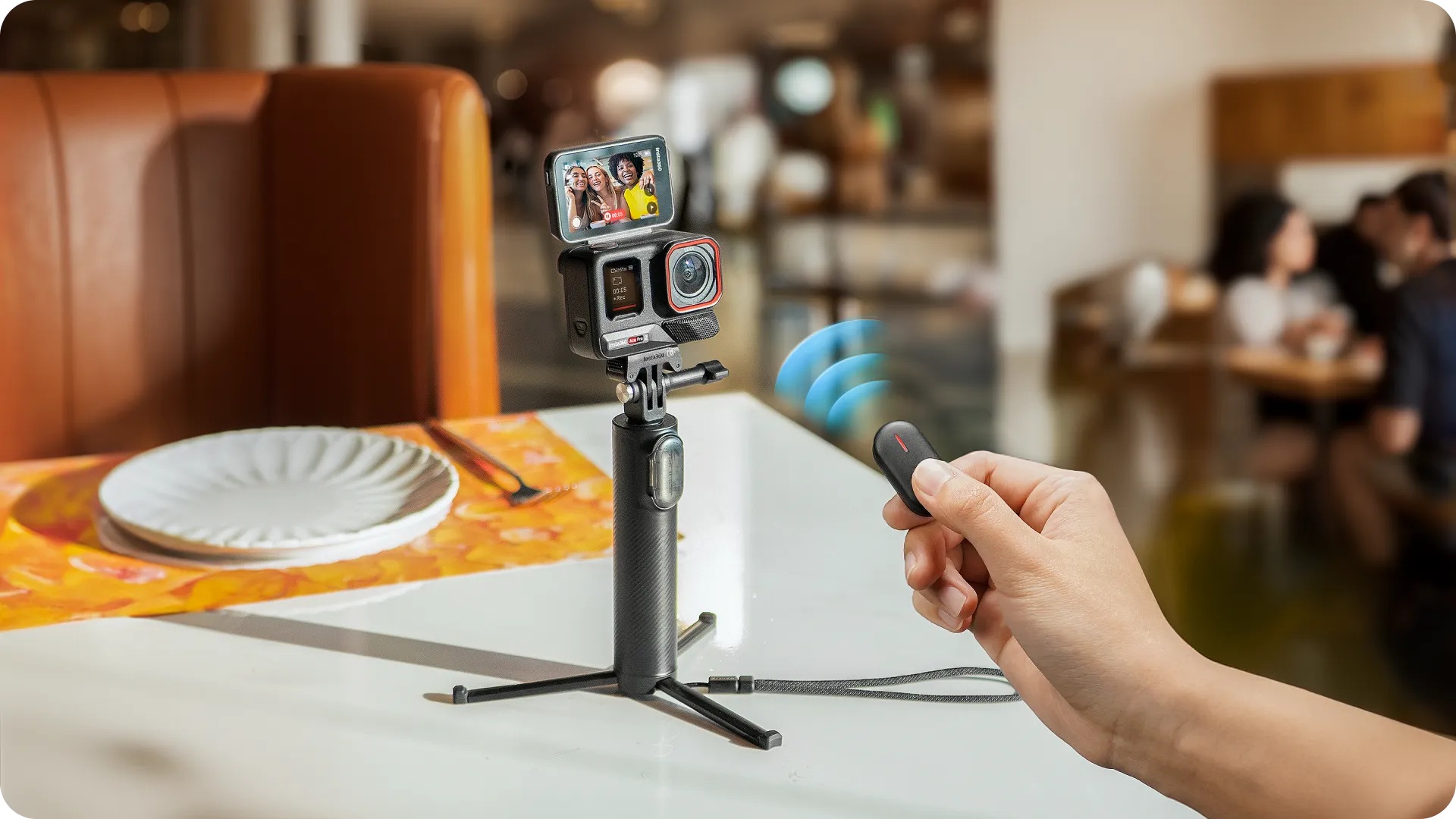 Статив Insta360 - Mini 2-in-1 Tripod 2.0 Remote Kit