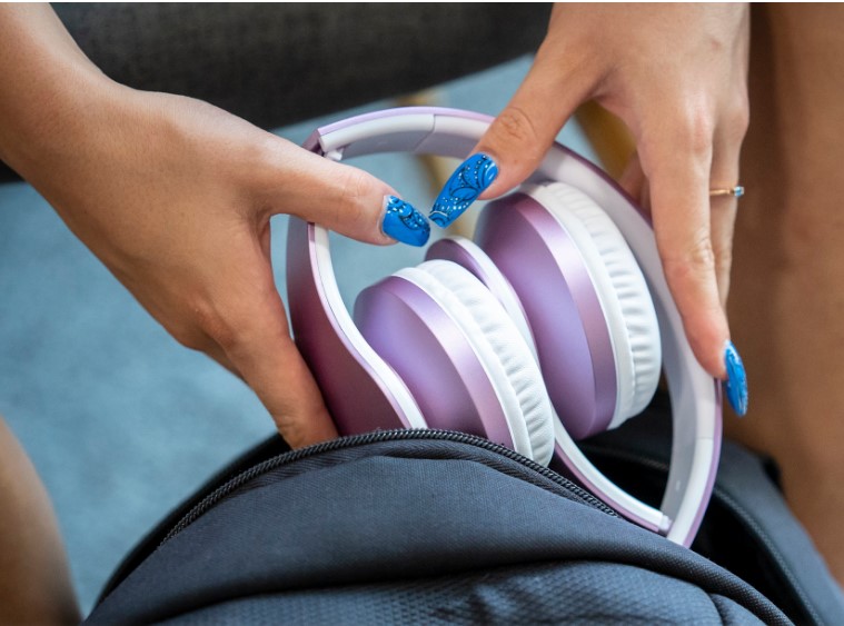  Bluetooth earphones PowerLocus P1 white purple